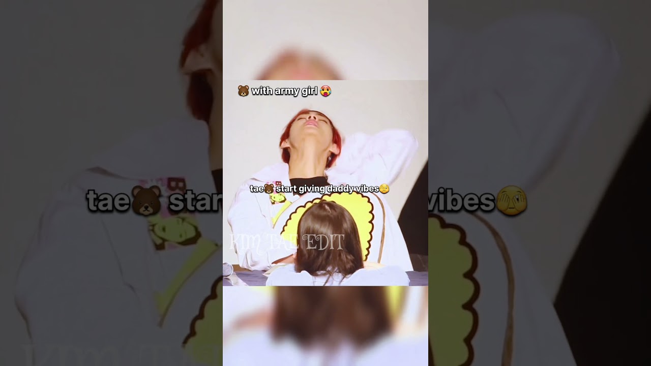 Taehyung's🐻 flirt🥵 vs kookie's🐰 flirt😍 with army girl🥰💜#bts #taehyung #shorts