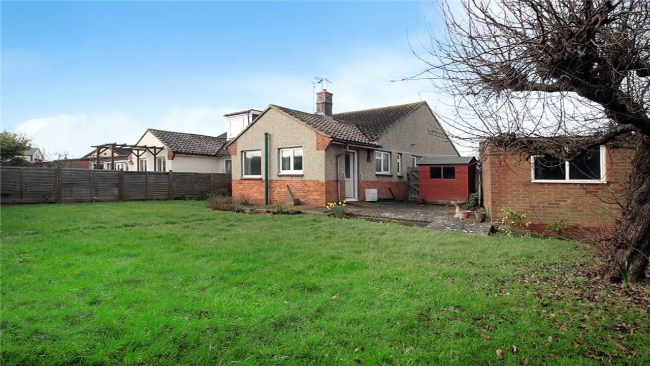 3 bedroom property for sale in  Rustington West Sussex