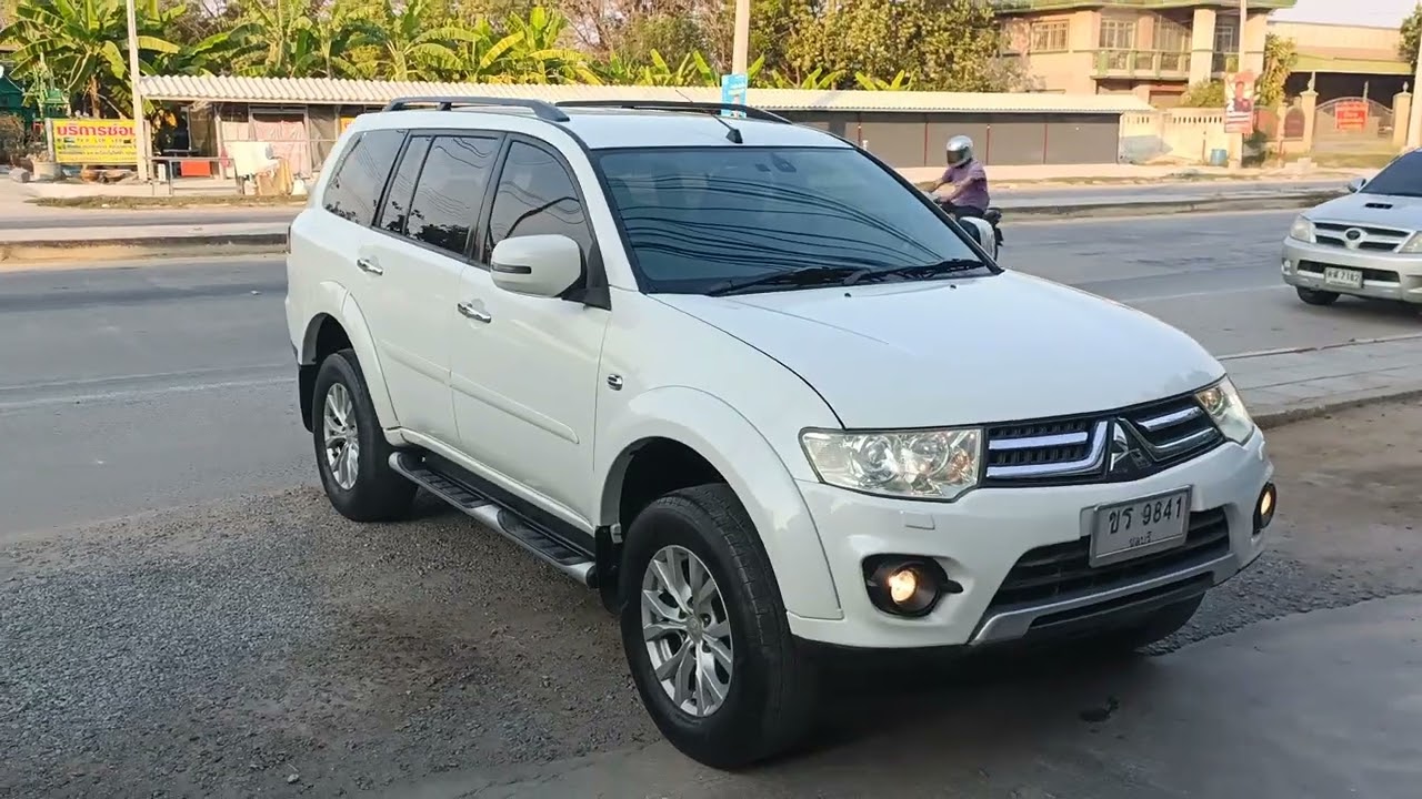 pajero sport 2.5 GT auto ปี 14 รุ่นยอดฮิตที่ตามหา ราคา ฿ 325,000 บาท มือเดียวป้ายแดง 👇