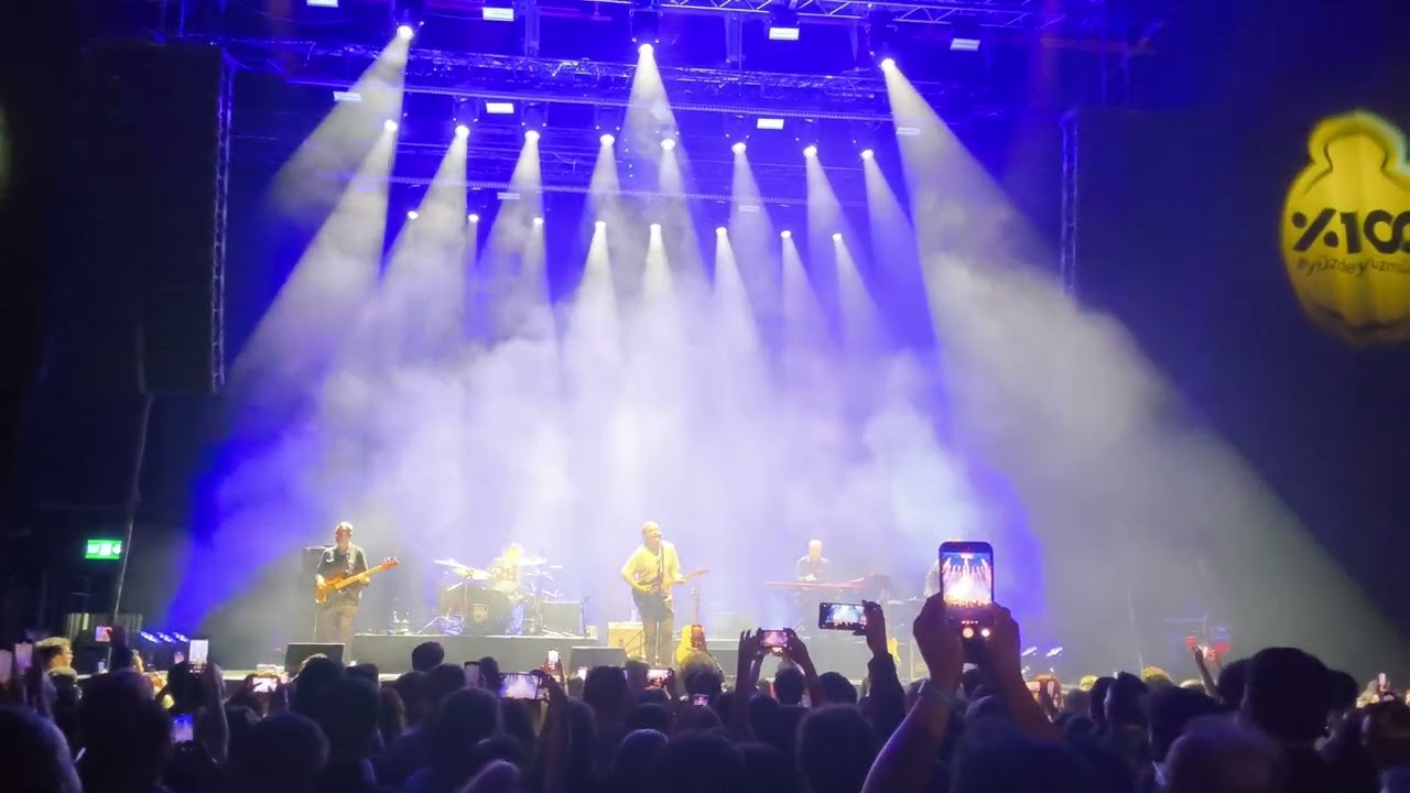 Starsailor - Four To The Floor ( @ZorluPerformansSanatlarMerkezi Istanbul 24.10.2025)