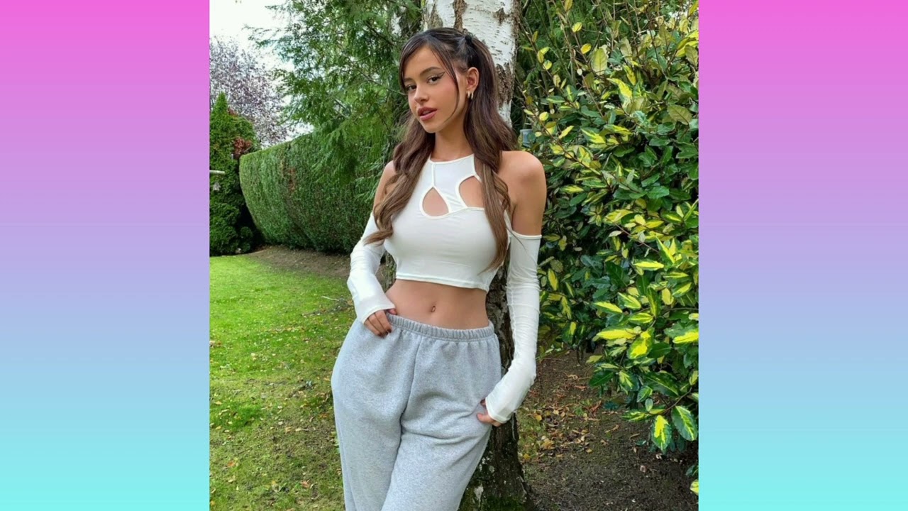 Top 20 Pictures (Lea Elui G)