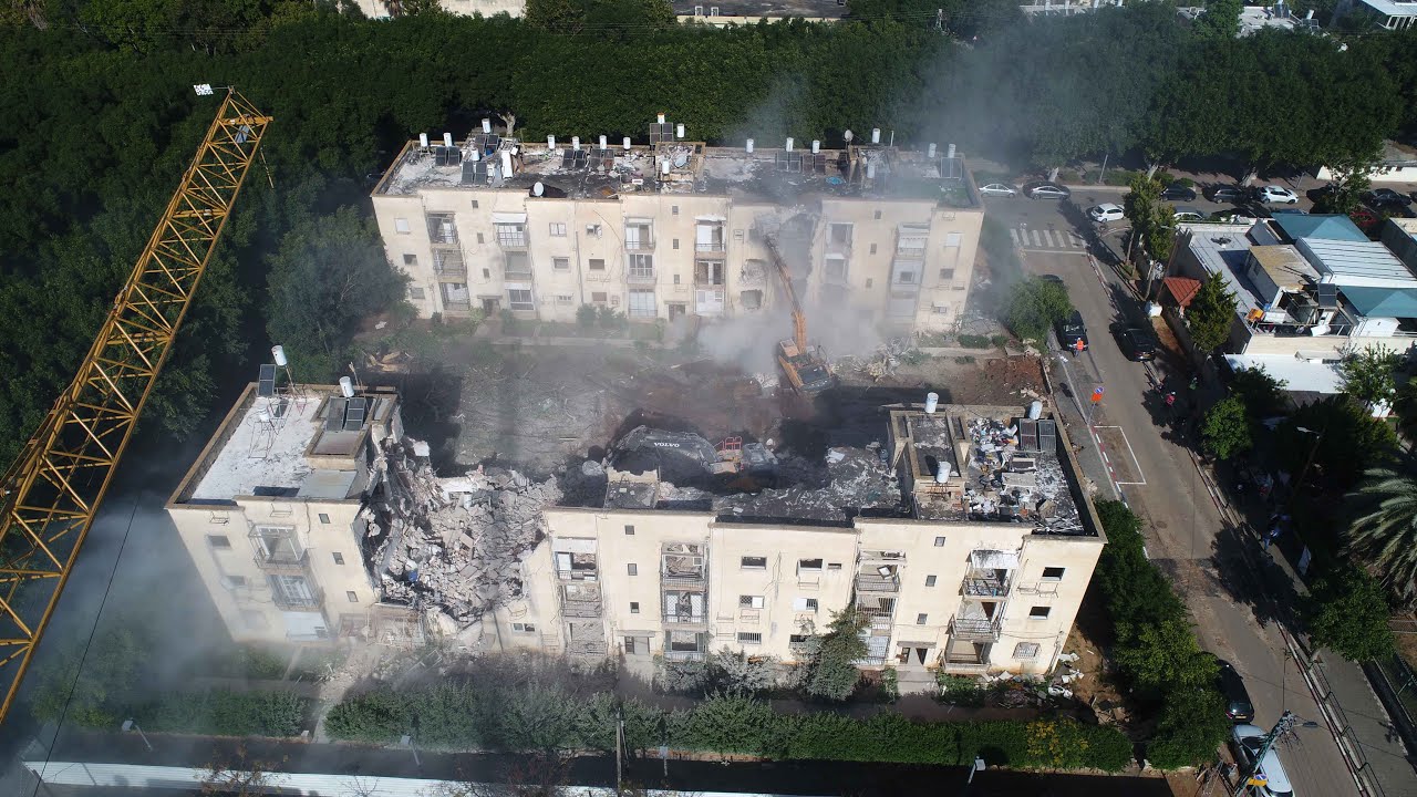 אל הר - הריסת בניינים פרזון 21 - 19 תל אביב - צילום חכם - רמי חכם