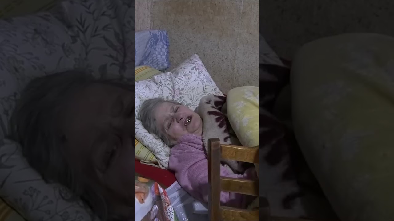 Singură și țintuită la pat de trei luni, Maria Burlac, din Chircaiești, trăiește o adevărată dramă.