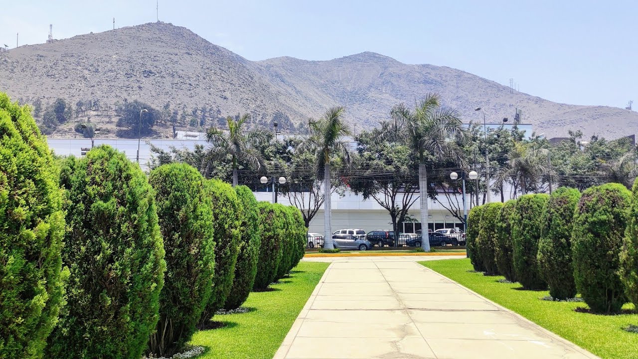 LIMA PERÚ | RECORRIENDO LA ZONA EXCLUSIVA  DE LA MOLINA 