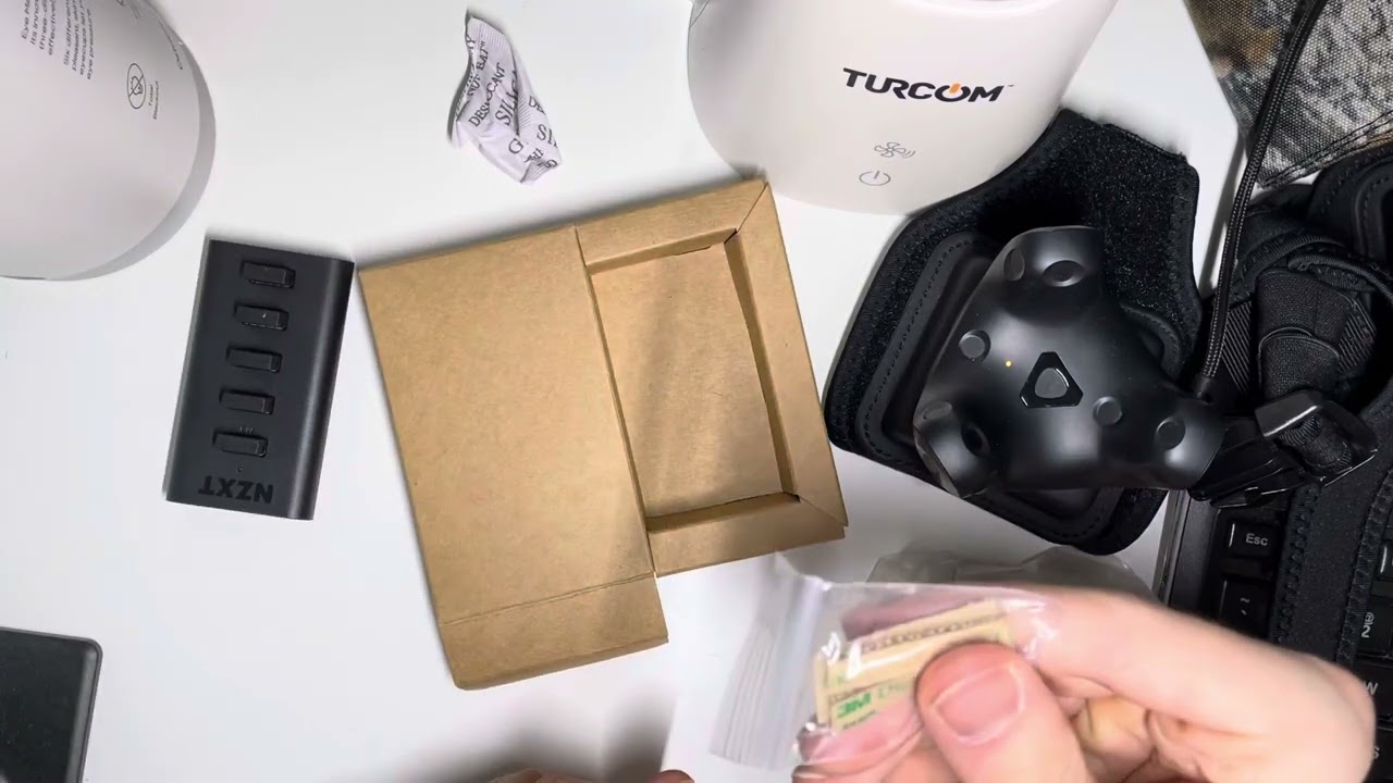 Unboxing NZXT internal usb 2.0 hub
