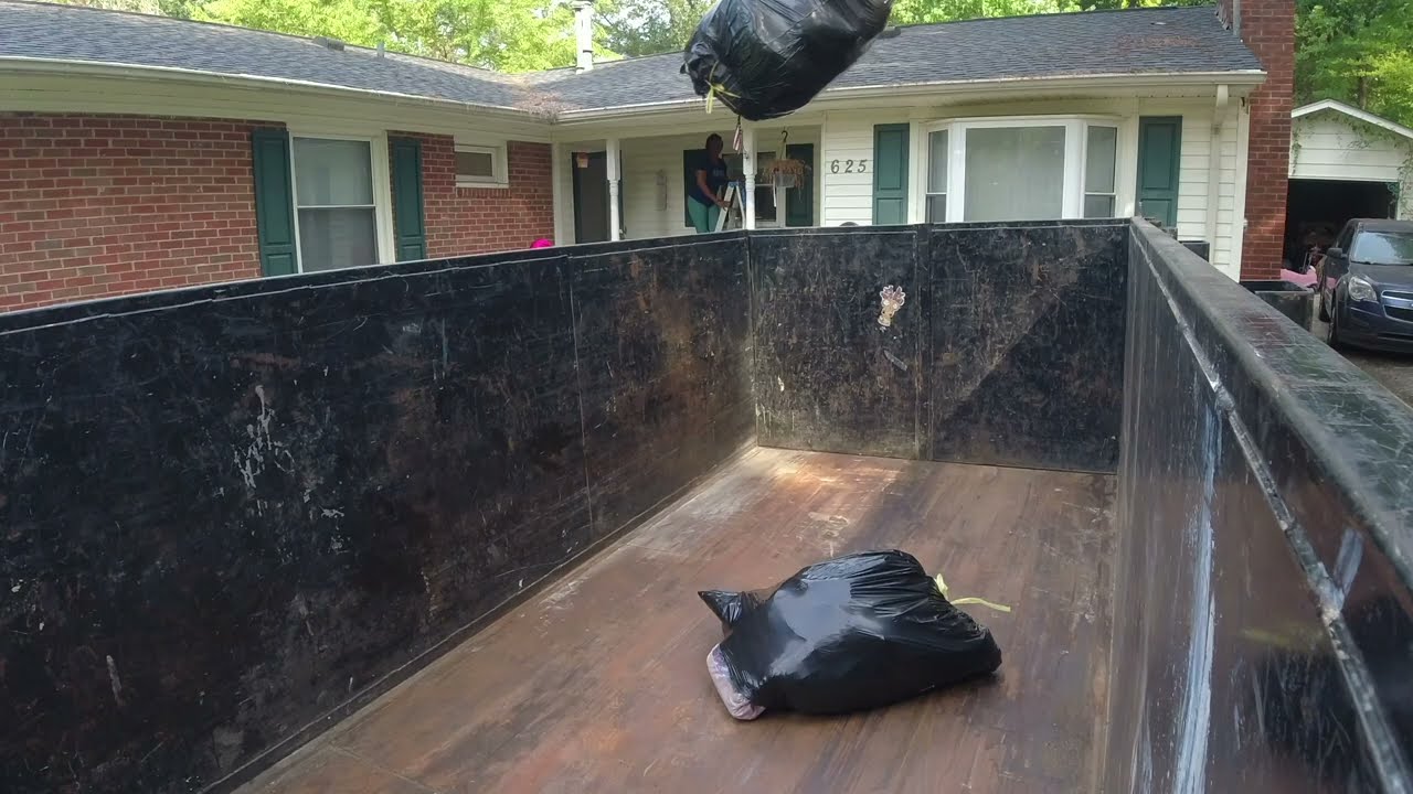 🗑️ Epic 3-Bedroom House Trash-Out Adventure with TrashOut.Biz! 🏠 Part 1 of 3