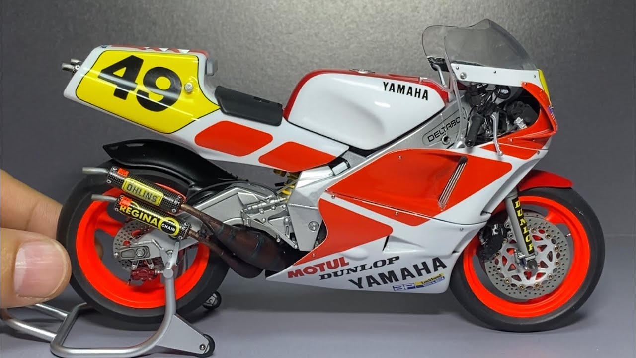 Build YAMAHA YZR500 (0WA8) 
