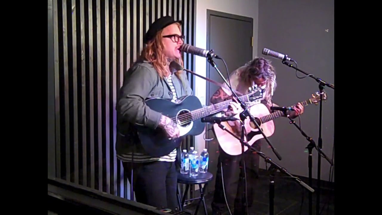Underoath - Reinventing the Exit (Live Radio Session)