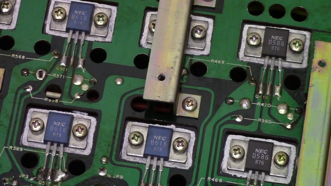 ITT 8033 (359) внутри снизу inside