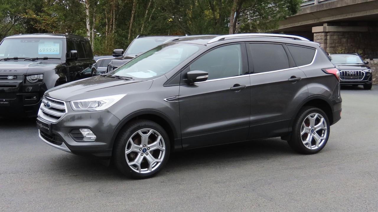 2019 Ford Kuga (Escape) 1.5 TDCI Titanium Edition - Start up and full vehicle tour