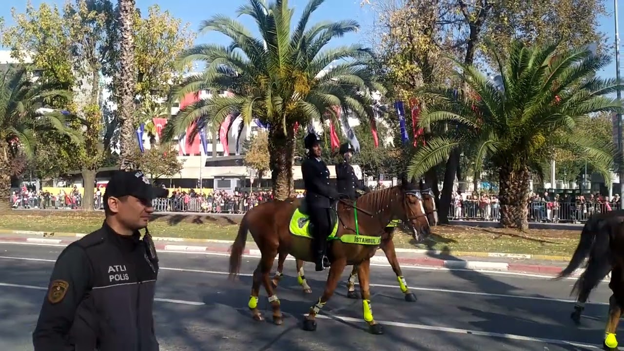 29 Ekim Cumhuriyet Bayramı vatan caddesi