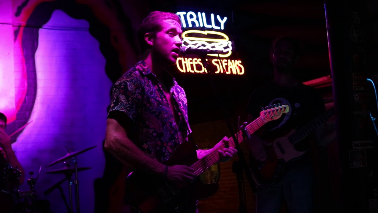 Mushrooms and Onions Live at Banks St. Bar 10-19-19