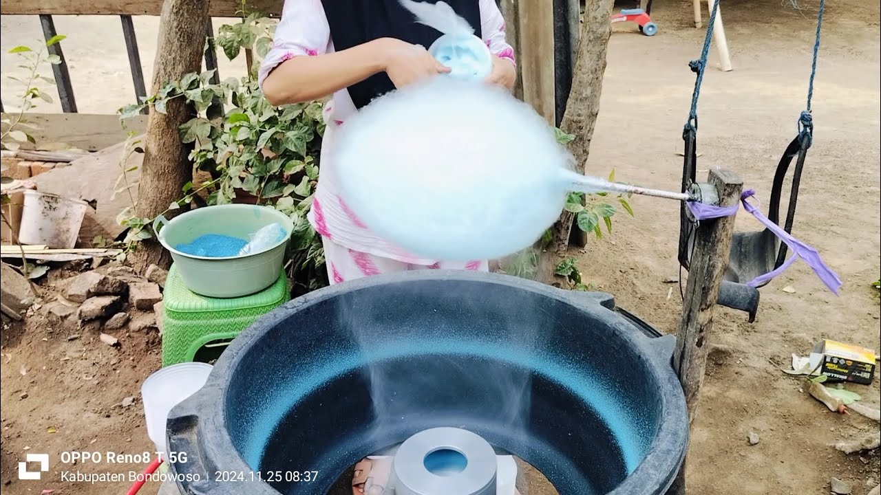 Mesin Arum manis skala industri pesanan dari Bogor Jawa barat. Kapasitas produksi 700pcs/jam