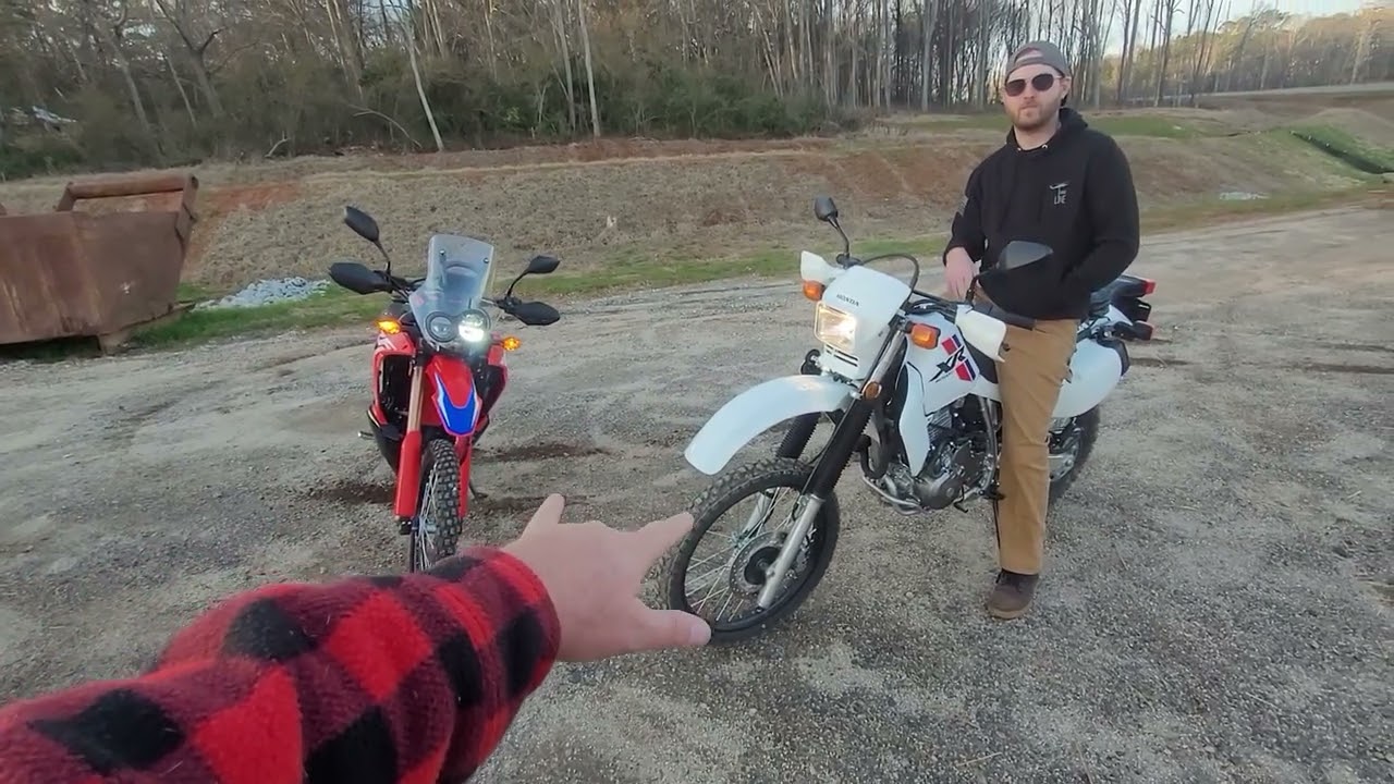 Сравнение CRF300 Rally 2025 года и XR650L 2025 года.
