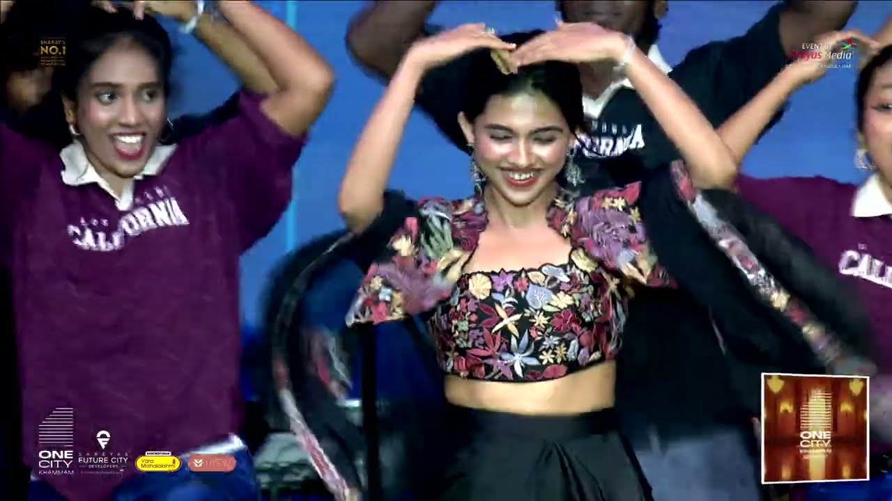 Mamitha Baiju Beautiful Dance at Vishwanath and Sons Audio Launch Event | Shreyas Media