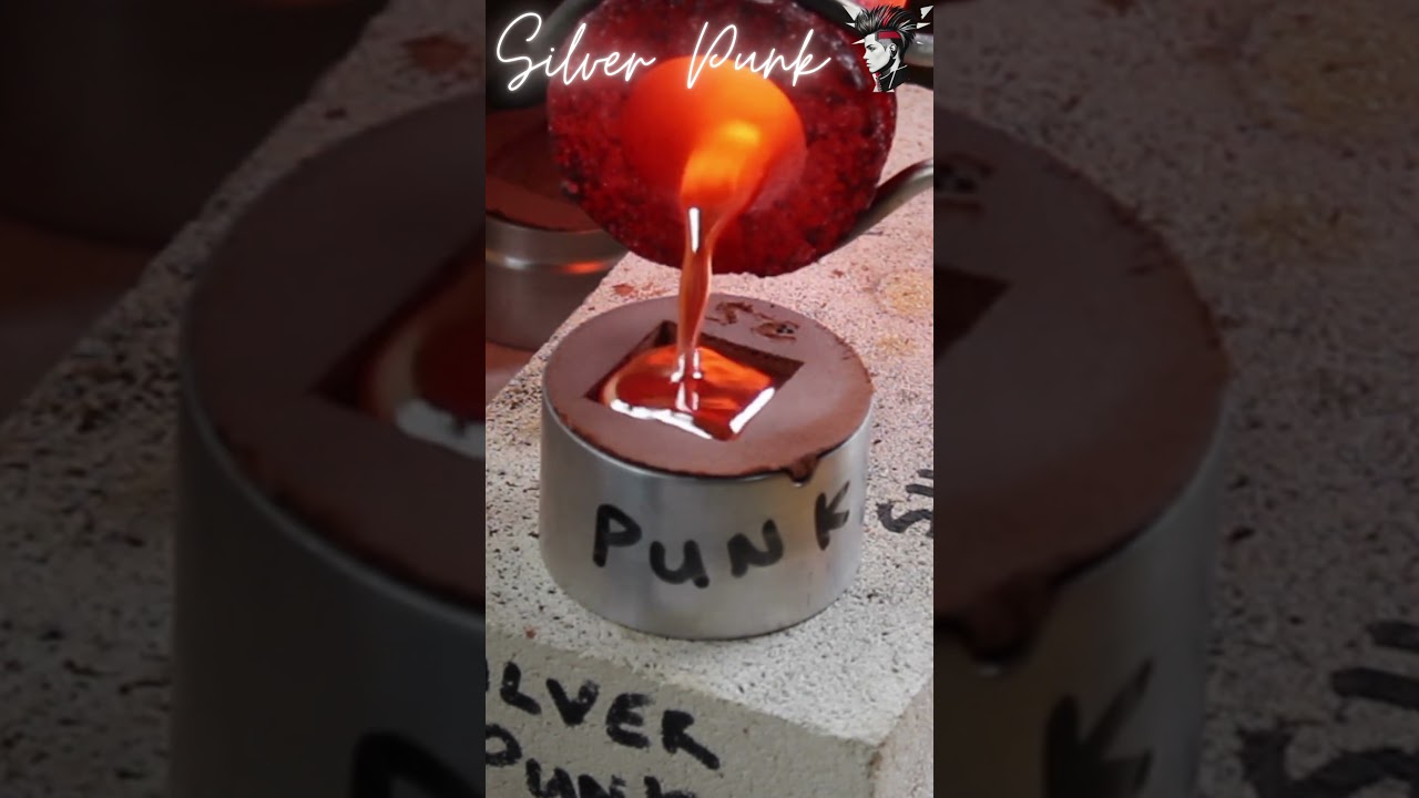 Pouring MOLTEN SILVER into SAND in 15 secs! 2ozt biker bar #silversmithing #preciousmetal #art