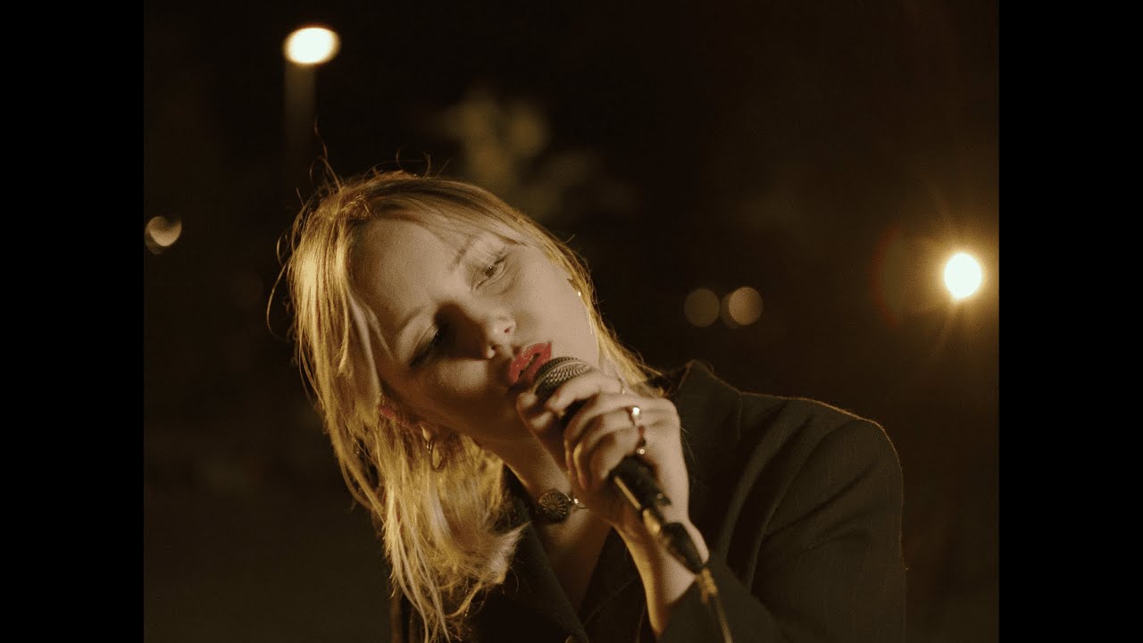 Jeanne Bonjour - Les lumières de la ville (Live Session)