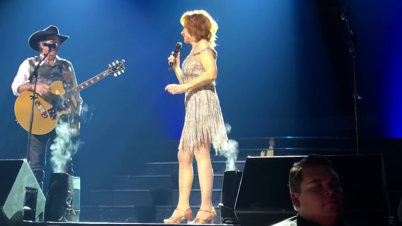 Reba Brooks and Dunn -  banter on stage