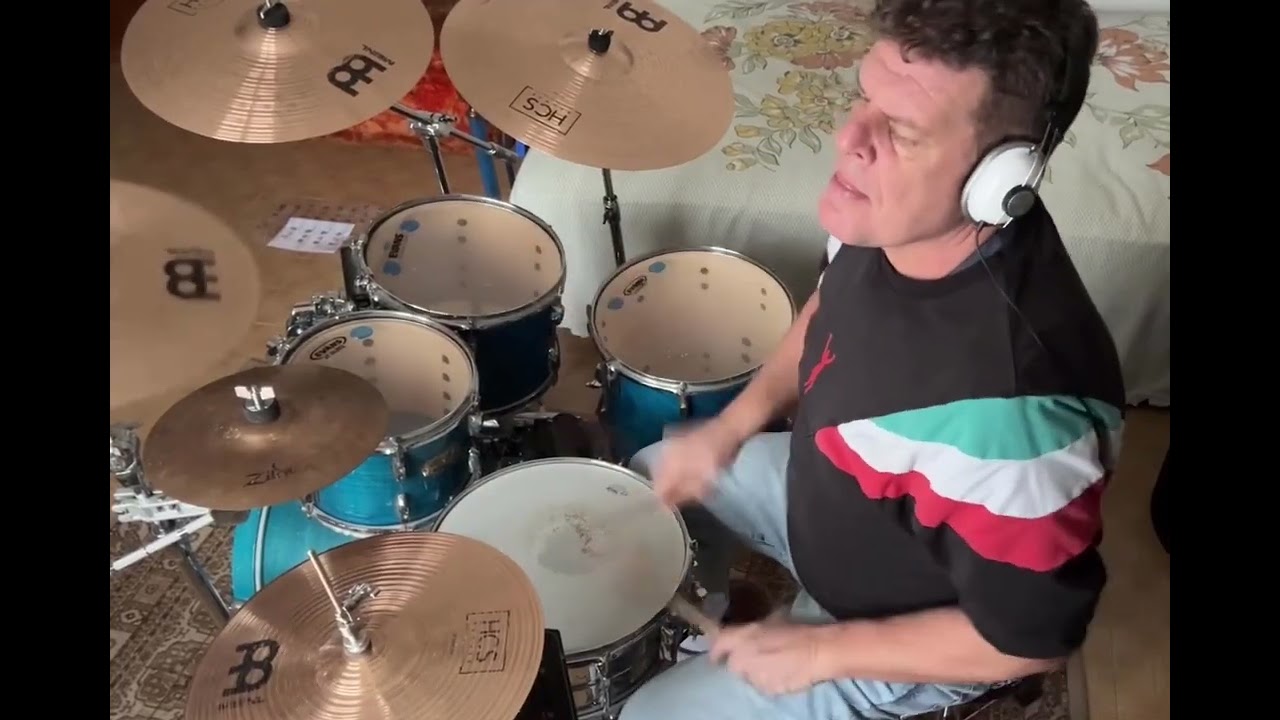 Angel Don’t Cry - Fergie Frederiksen (Toto) album: Any Given Moment 2013 🥁drum cover by Lampu