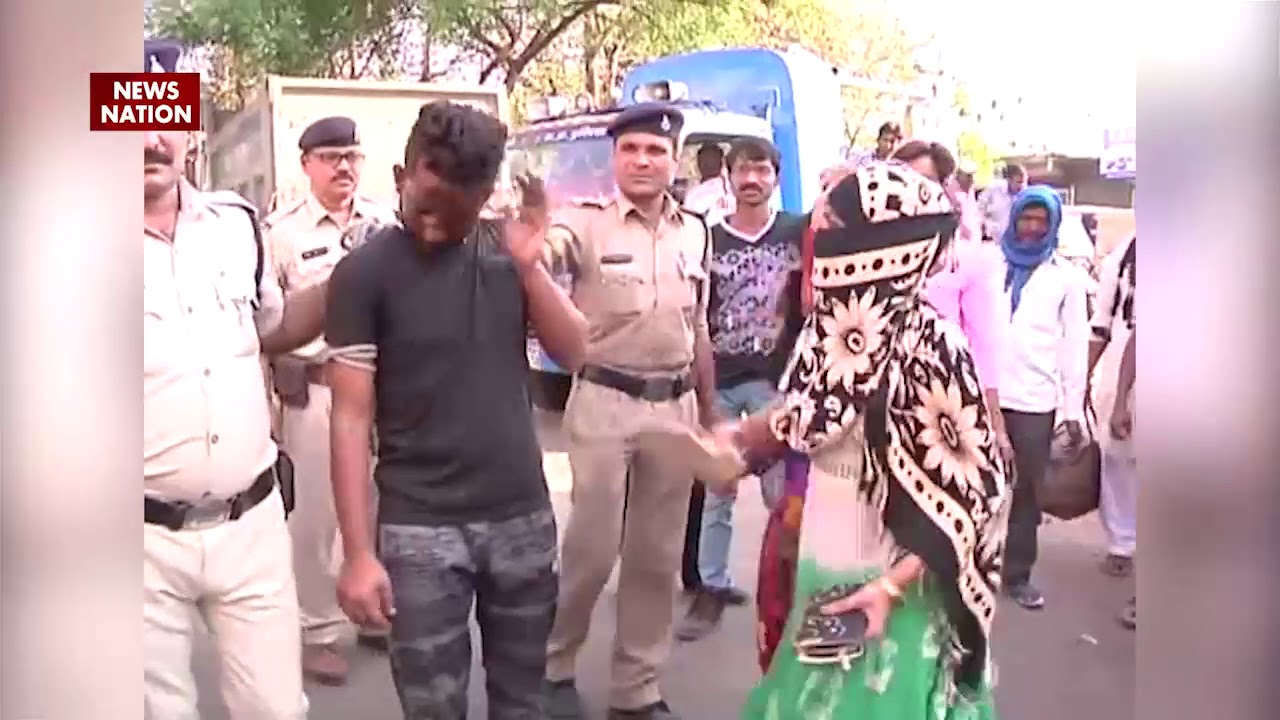 Uttar Pradesh: College girls hit rape accused with slippers