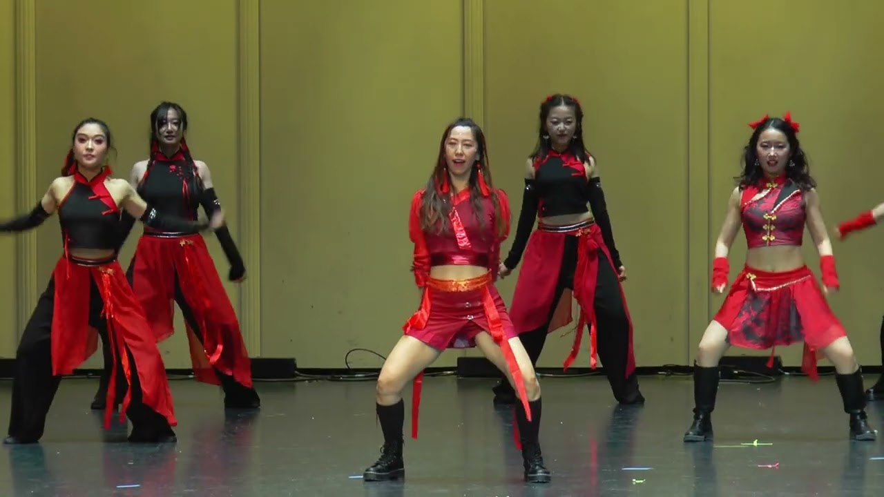 14 Modern Dance: A Bowl Meets Dan at the 2026 ICCCI New Year Gala