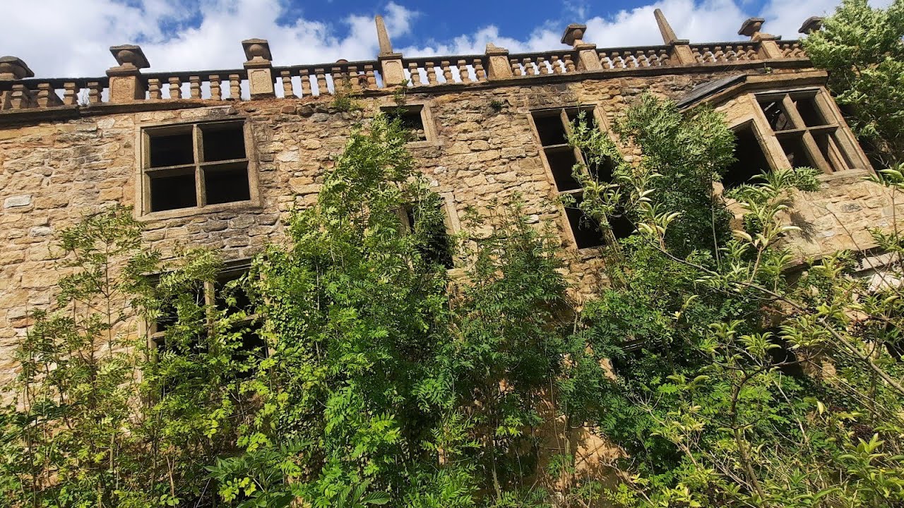 Abandoned Ivy House: The Doctor's Horror Mansion & The Dark History Doncaster Abandoned Places