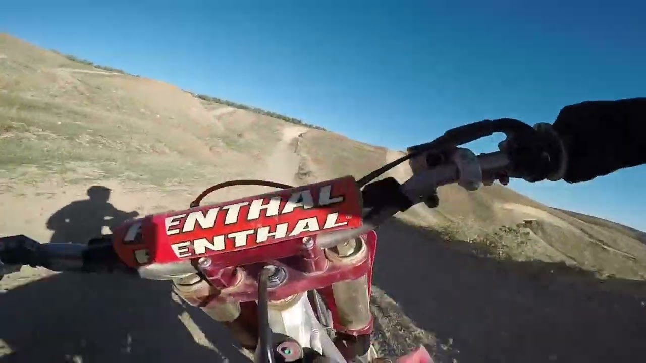 Grippata CRF 250 in pista...