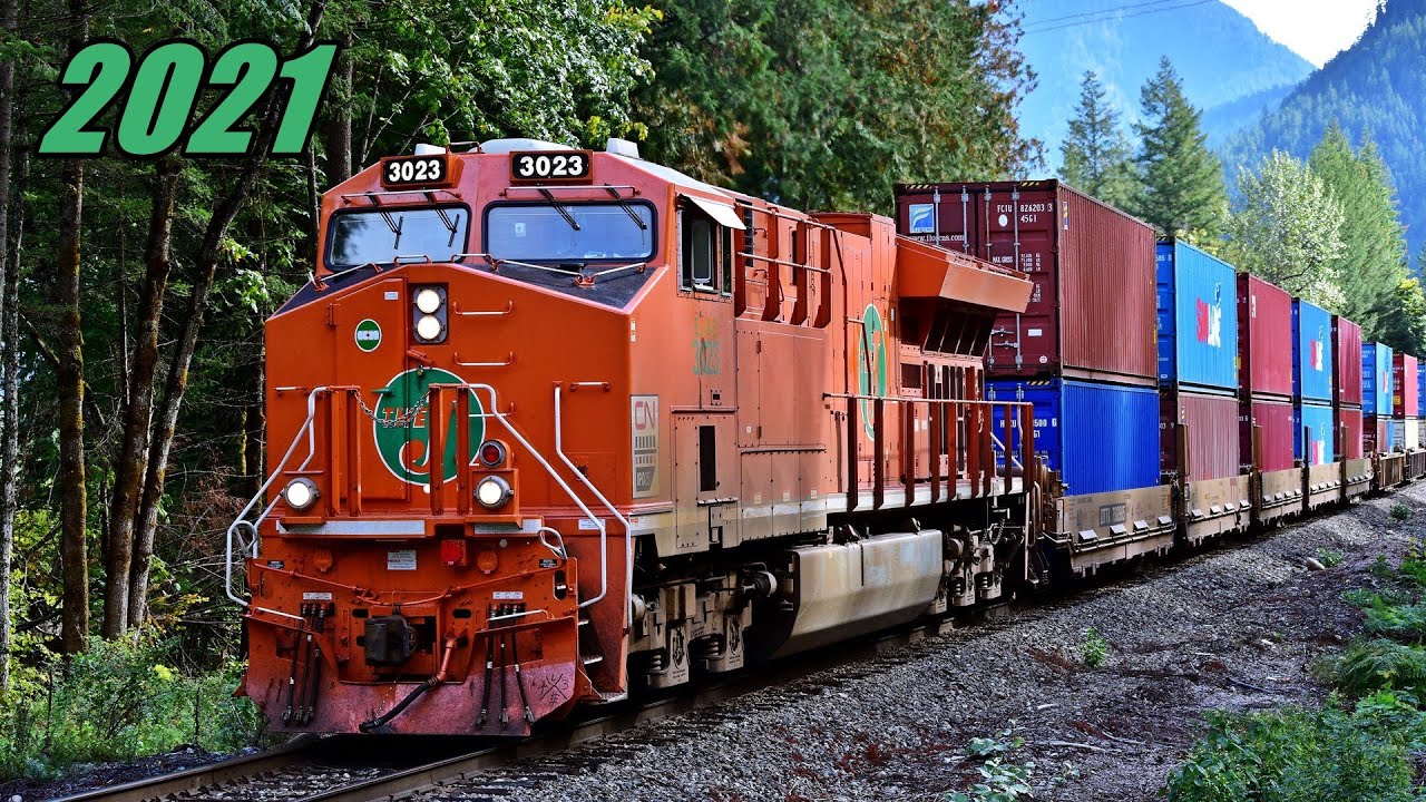 BEST OF CANADIAN NATIONAL HERITAGE UNITS 2021! Grand Trunk 8952 with K5LLA, EJ&E Chase, and IC HUs