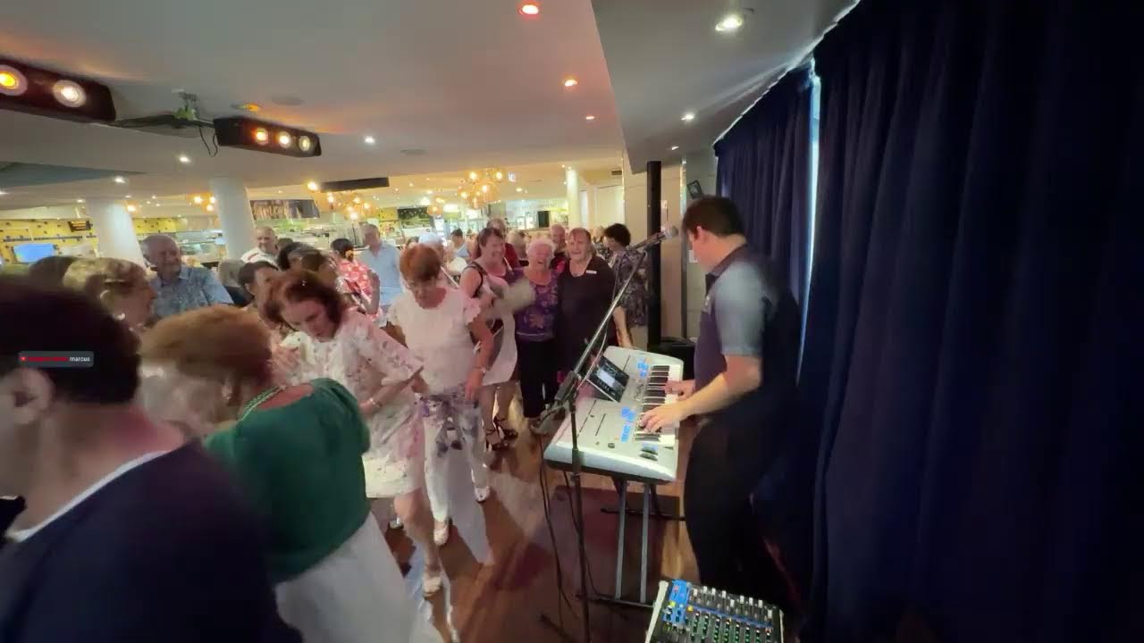 Live music and Entertainment with Fortunato @Geebung RSL Club P3