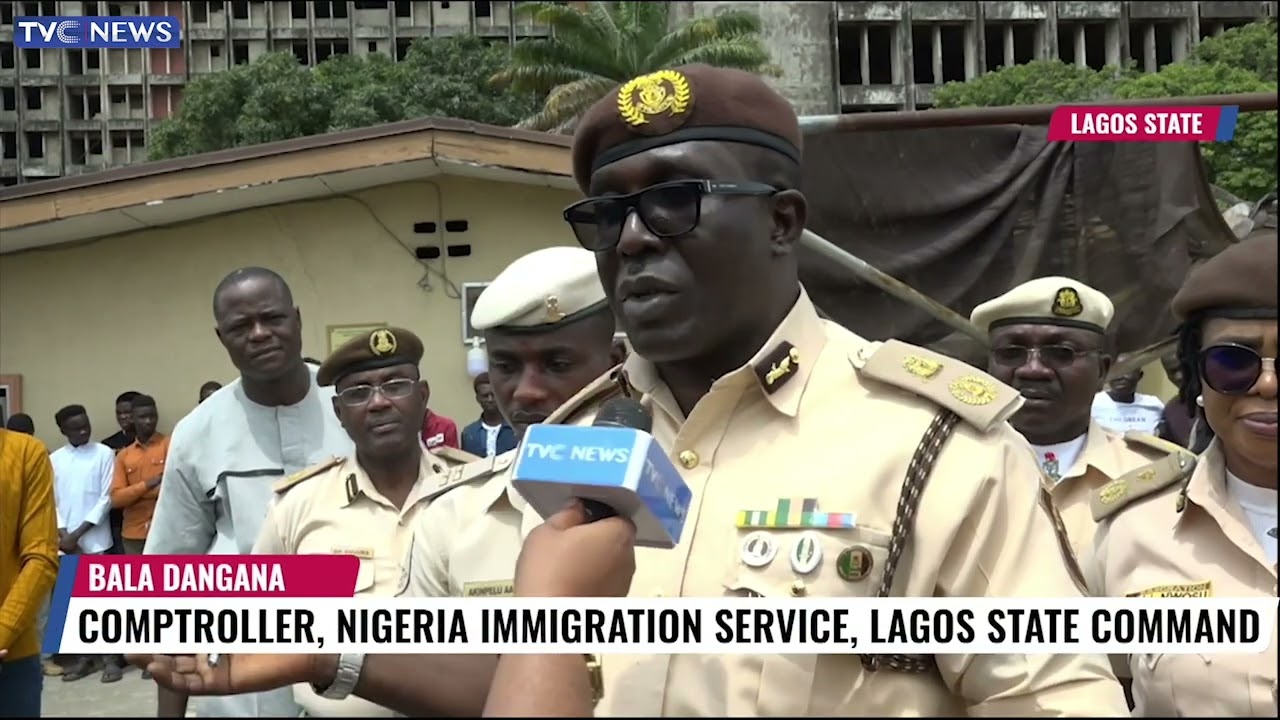 Nigerian Immigration Intercepts, Parades 32 Sudanese For Alleged Human Trafficking