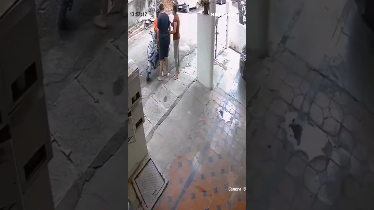 zepto delivery boy attacked customer 