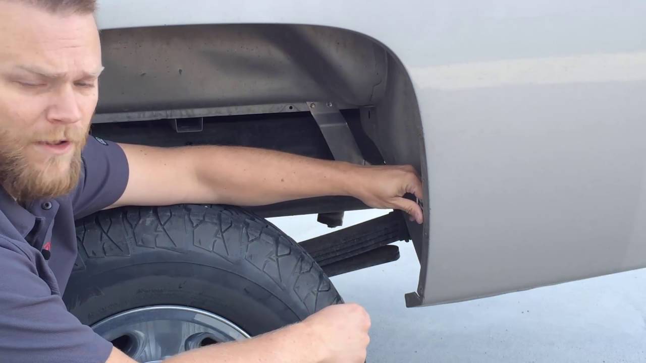 Installing Mud Flaps with Universal Mounting Brackets from Truckhardware - GB 758053