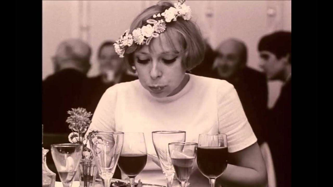 Understanding Experimentalism in the Czech New Wave