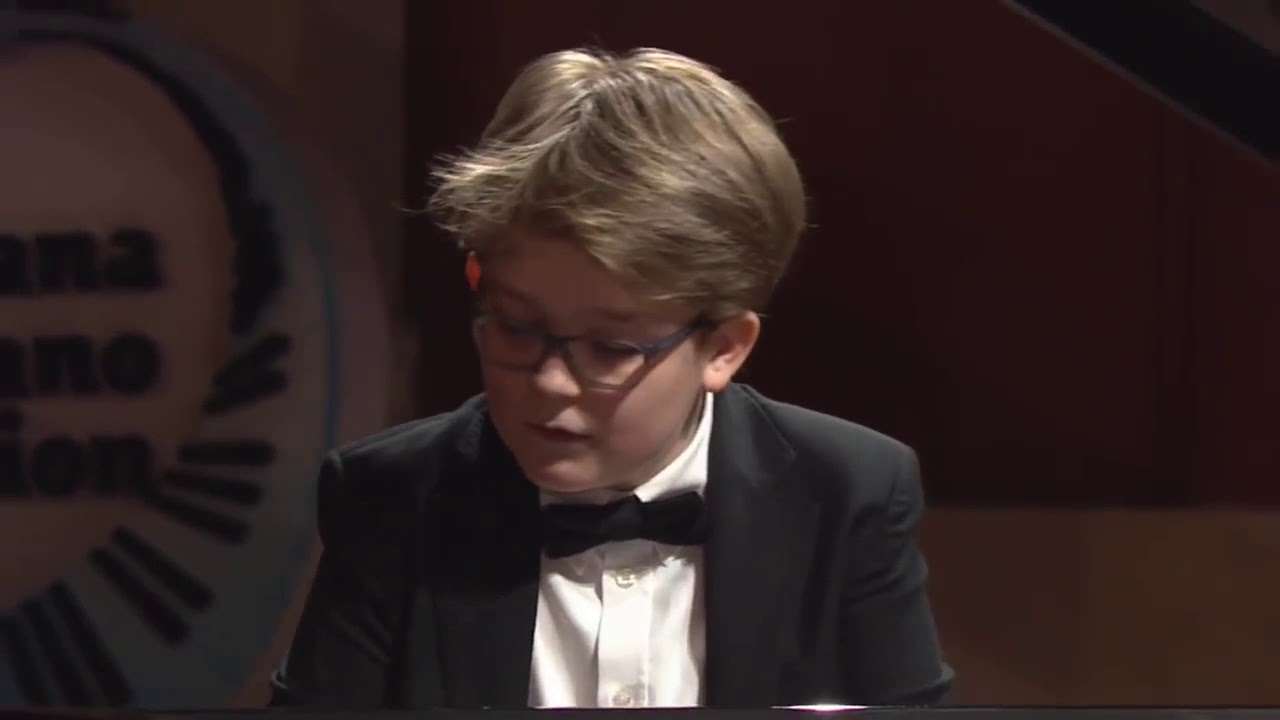 Liszt 'Gnomenreigen' (Dance of the gnomes) S.145/2 by Pyotr Akulov (Astana Piano Passion 2019)