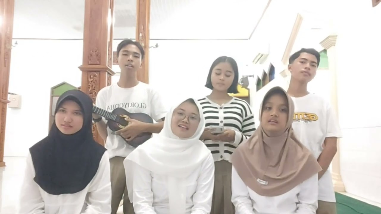 Musikalisasi Puisi Kelas XI.4 Kelompok 4 