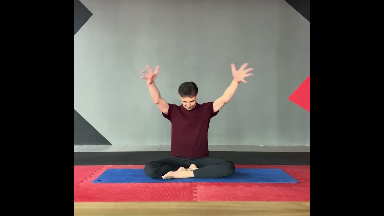 Утренний комплекс упражнений по йоге.