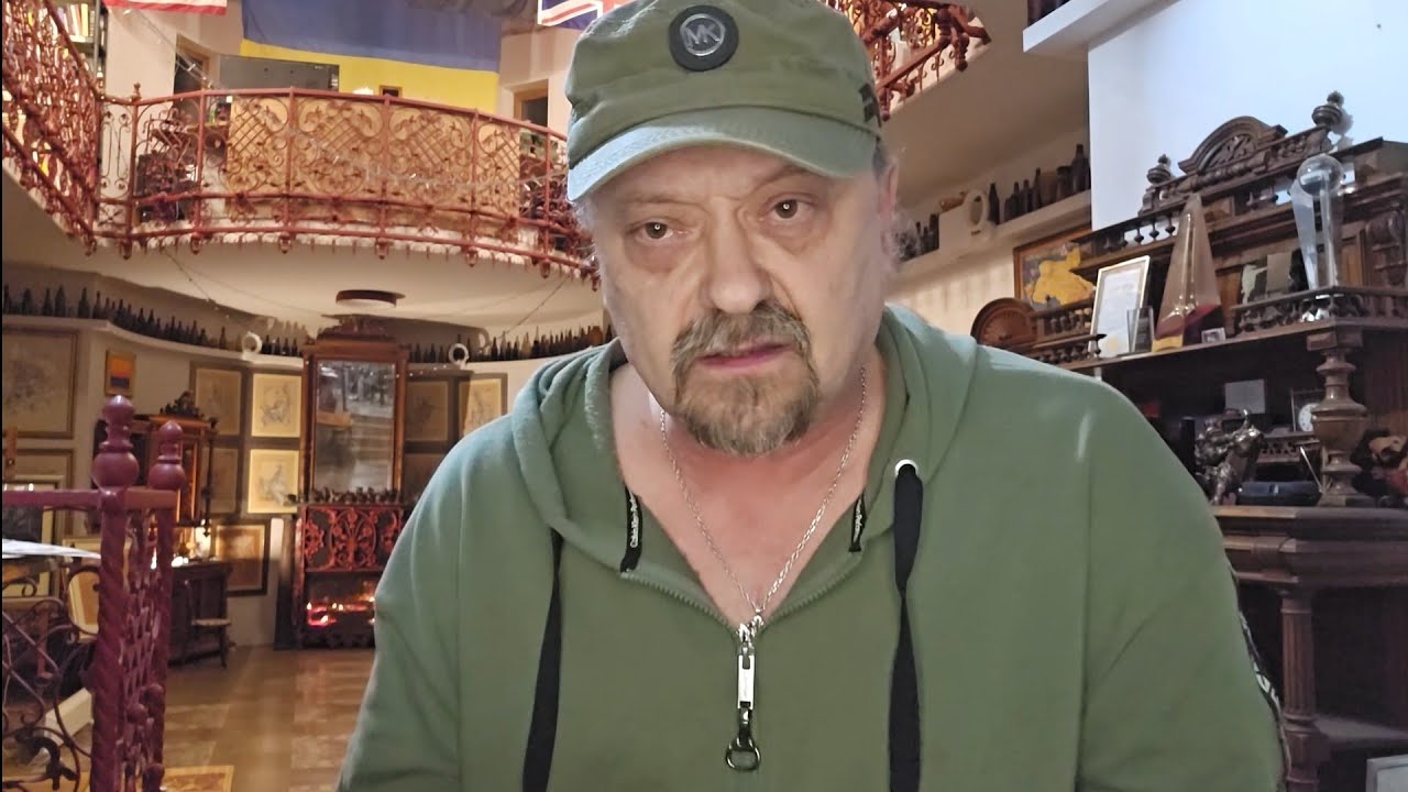 Зачем Зеленский выставляет себя дураком перед Путиным , Трампом и миром - наш позор и наш приговор 