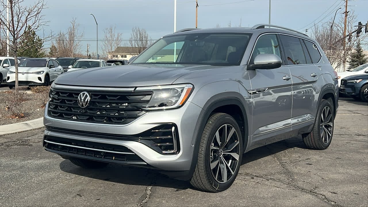 2026 Volkswagen Atlas 2.0T SEL Premium R-Line Reno, Carson City, Lake Tahoe, Fernley, Dayton NV