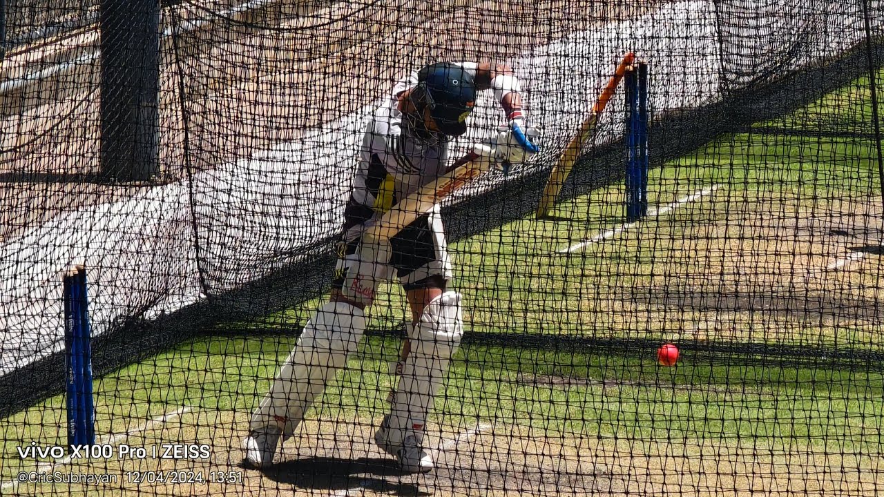DON'T MISS- Virat Kohli batting at nets for 10 minutes! VK Special in Adelaide - BGT