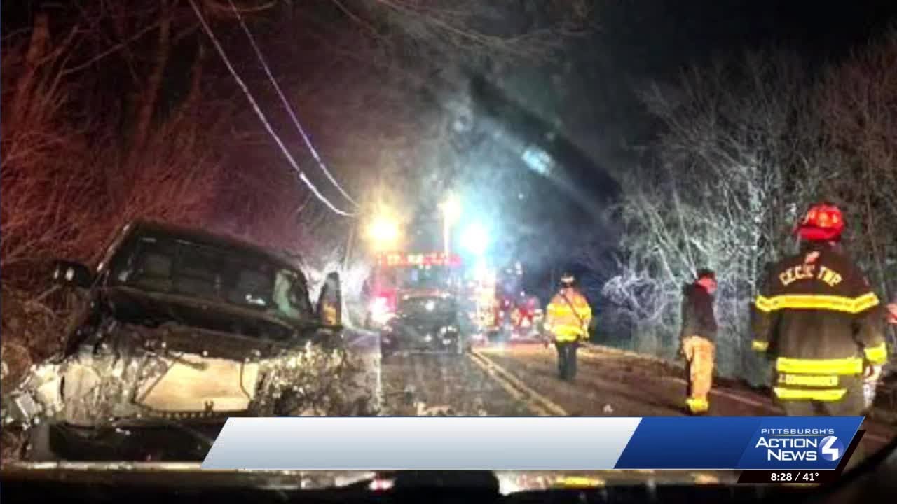 1 dead in crash in Cecil Township, Pennsylvania