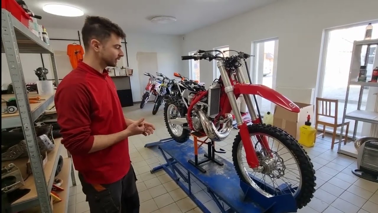 ÁTSZERELÉS FOLYAMATBAN! ✅ KTM-ről GASGAS-ra váltás - werkvideo🛠 // MX GUARDS