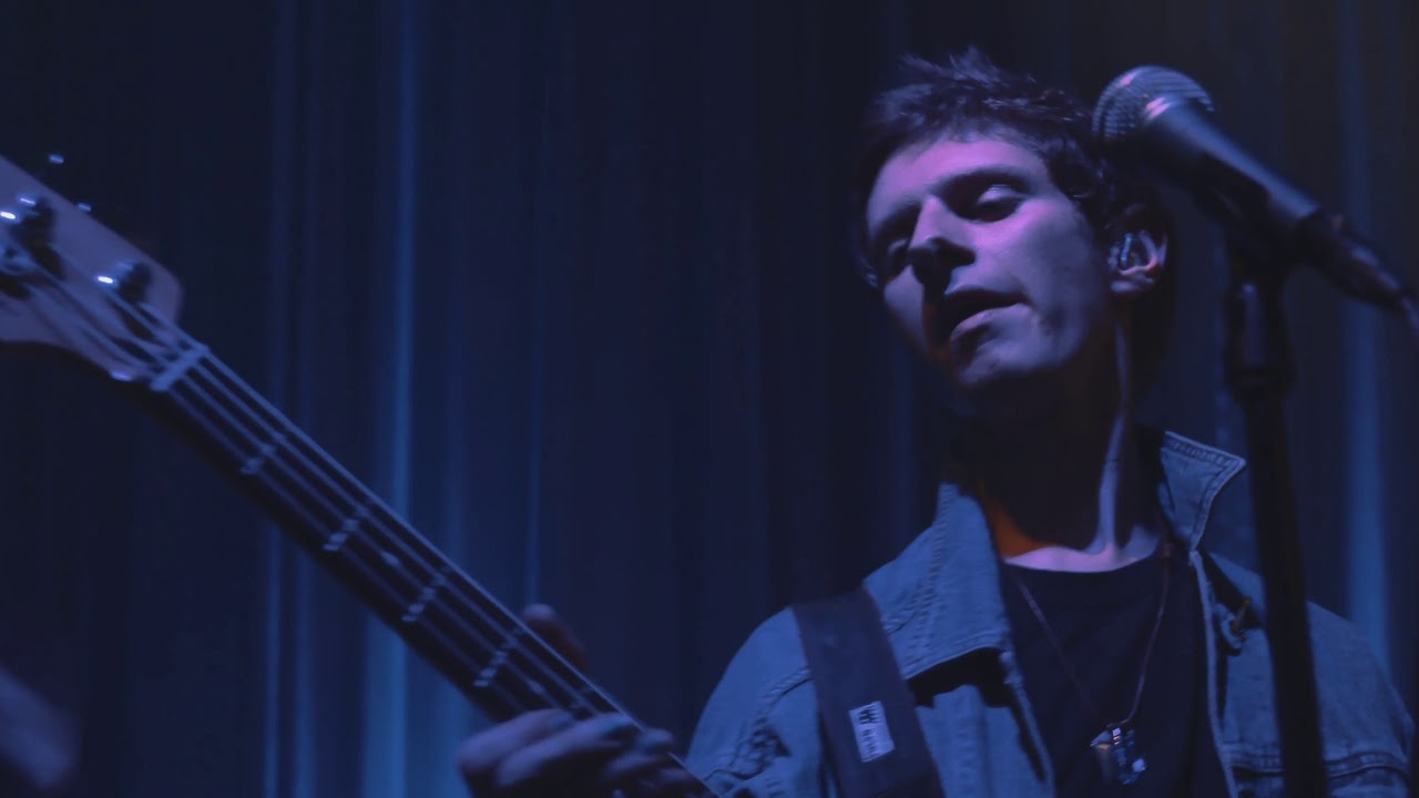Cool Kids - LIVE