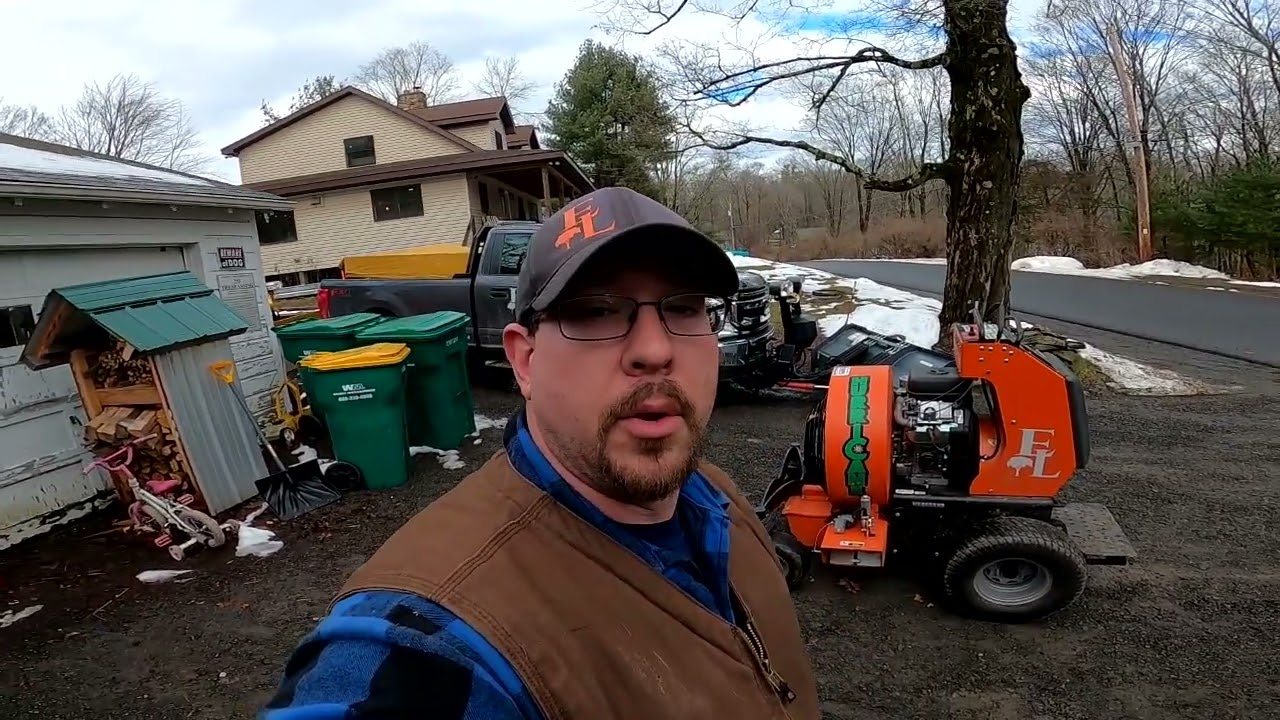 Most powerful leaf blower known to man! The Billy Goat Z 3000 Review & In action!