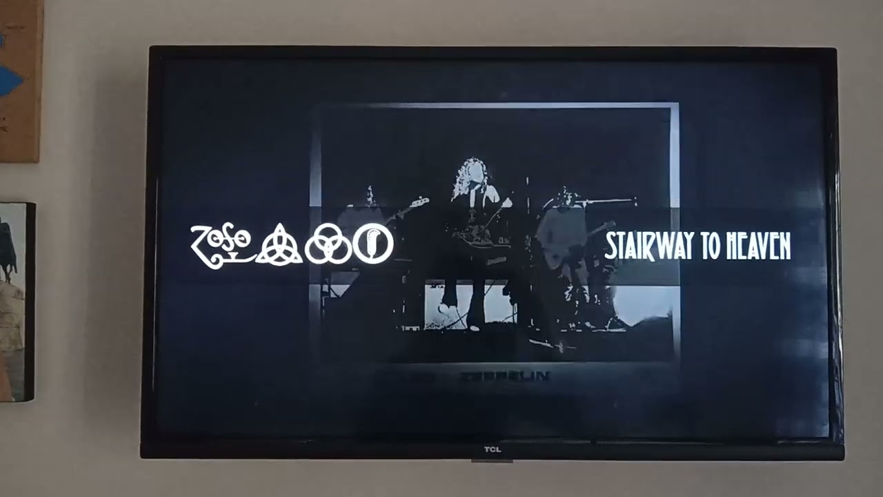 Nobody's wife by @anouktv et Stairway to heaven by @ledzeppelin