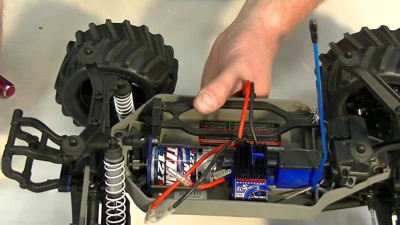 How to replace the motor in a Traxxas Stampede 4x4 XL5.