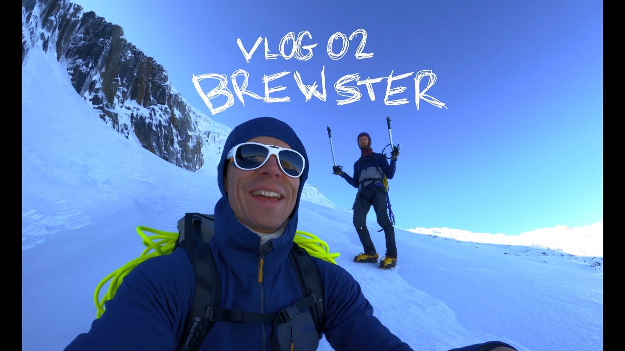 Mt Aspiring National Park, NZ. Brewster Hut & Mt Brewster