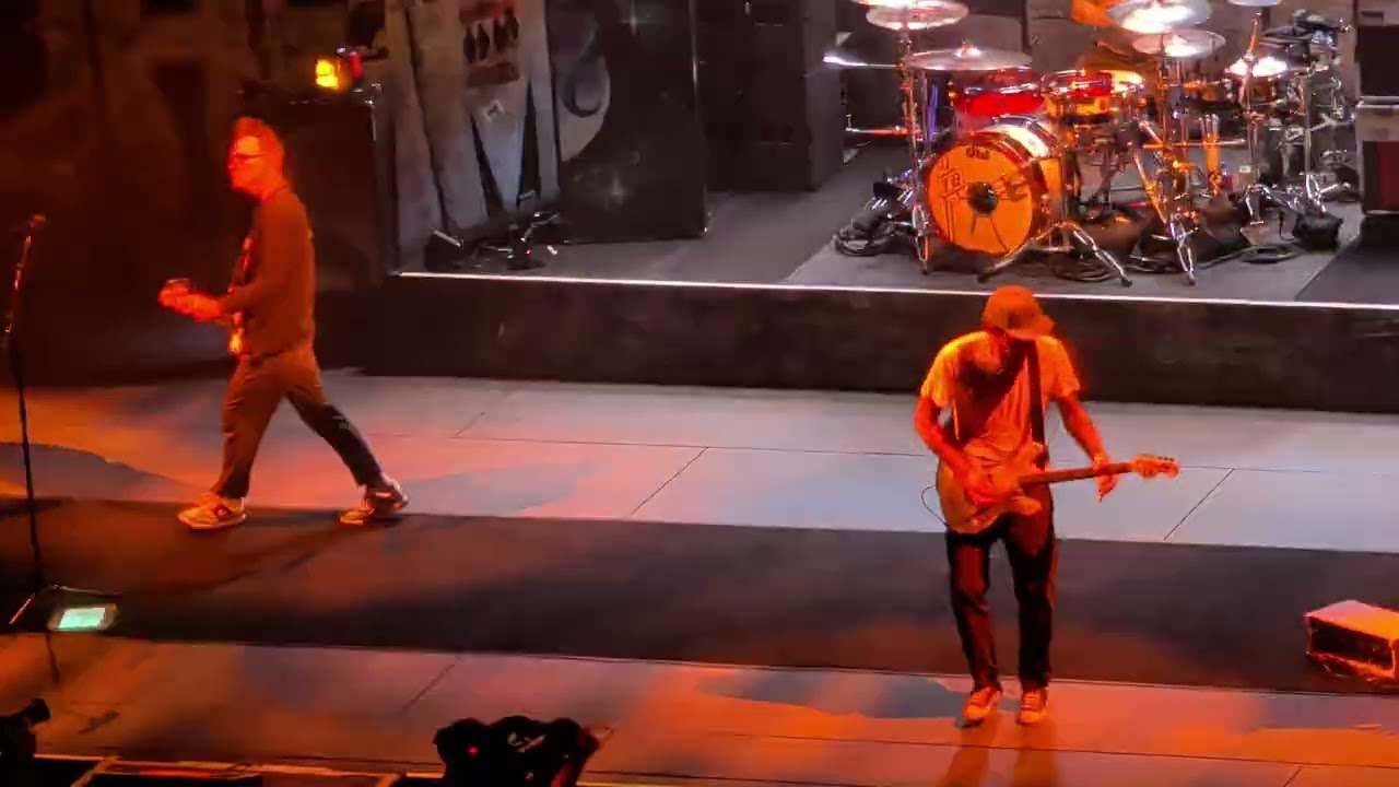 Blink-182 - Josie / Anthem 2 / Birthday wishes [Live] @ SPAC in Saratoga Springs, NY - 2025.09.07