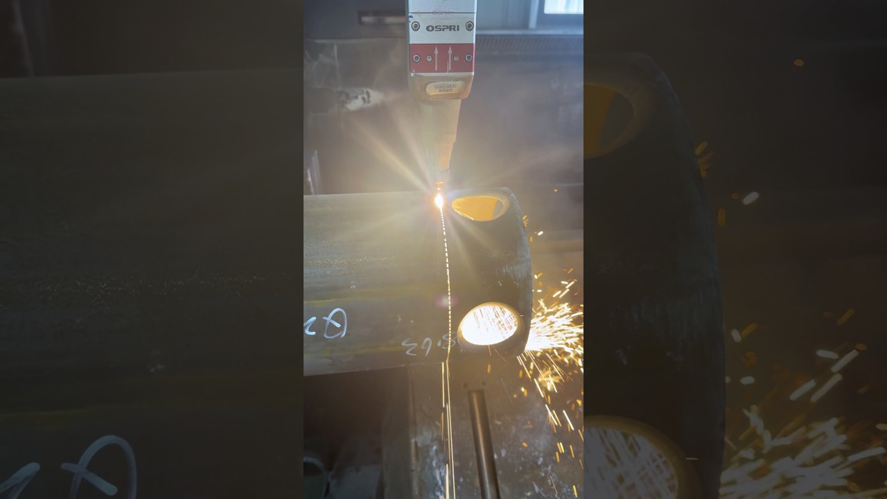 220-mm round pipe, 12-mm thickness – cut with a laser pipe cutter 