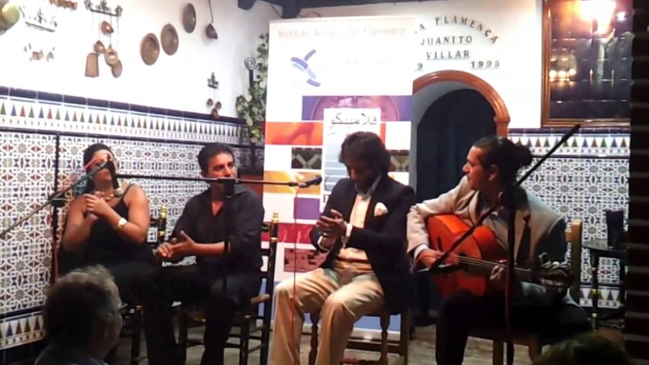 Antonio Reyes por Tangos, a la guitarra Manuel Jero, palmas de Tate Nuñez y Patricia Valdes.