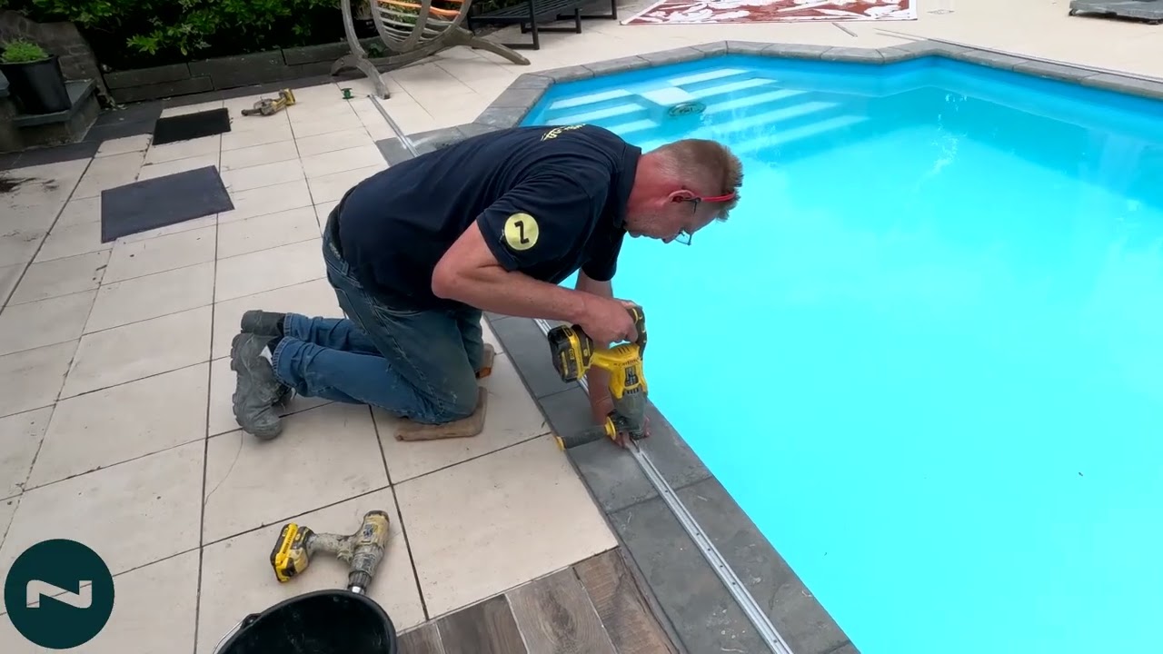 Coverseal afdekking plaatsen!  Zwembad-DHZ